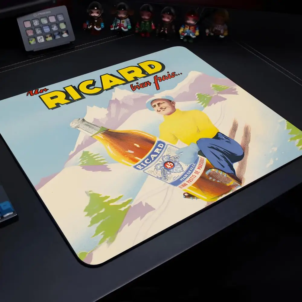 R-RICARDs الكحول ماوس الوسادة ألعاب الكمبيوتر المحمولة لوحة المفاتيح حصيرة Deskmat ملحقات الكمبيوتر مكتب حامي لوحة الماوس ألعاب الحصير أنيمي