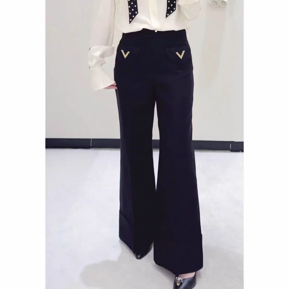 Spring 2026 High Waist Slimming Straight Leg Pants Women's Loose Casual Versatile Wide Leg Long Trousers Elegant Lady Style