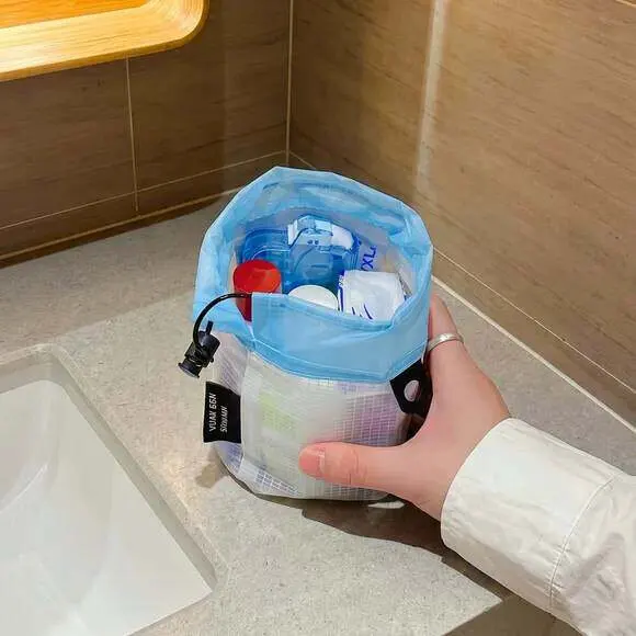bolsa-de-viagem-leve-de-pano-com-cordao-fundo-redondo-estojo-de-armazenamento-necessaire-conveniente-para-viagens-e-passeios