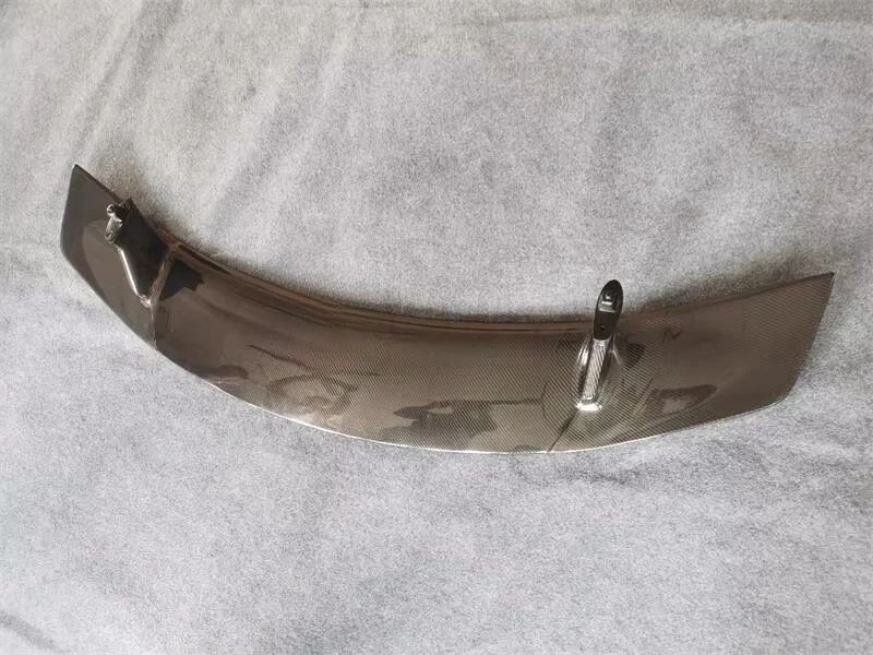 Factory Price High Performance Auto Body Parts Carbon Fiber Rear Car Wing Spoiler for  R8 Coupe 2 Door 2016-2018