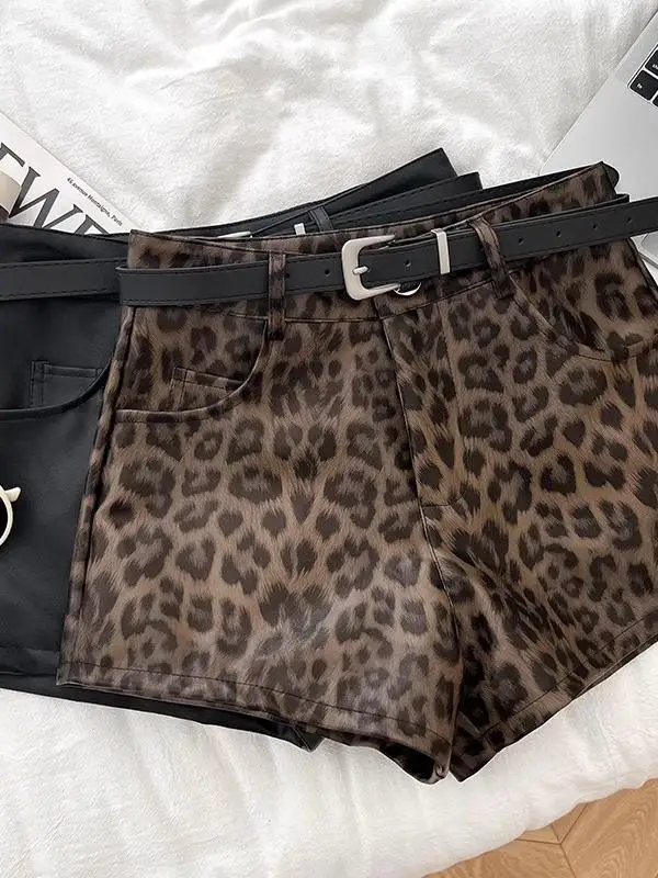 Fashionable High Waist PU Leather Leopard Print Shorts Women's Autumn Winter New Style Slimming Hot Pants Commute Style Strai...