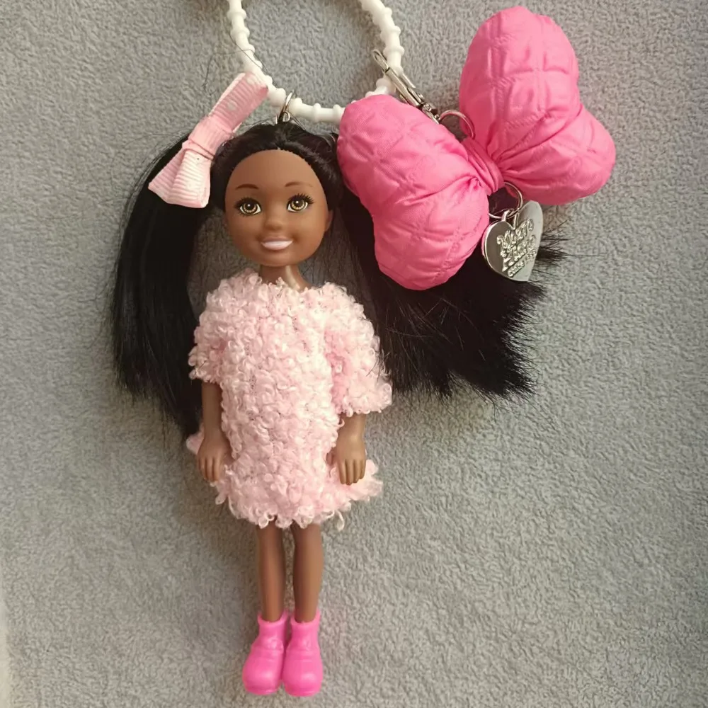 Nuevo colgante de muñeca bonita, adorno para mochila colgante, bricolaje, cambio de ropa, bolso, colgante, llavero de coche, decoración para bolso para muñeca Barbie