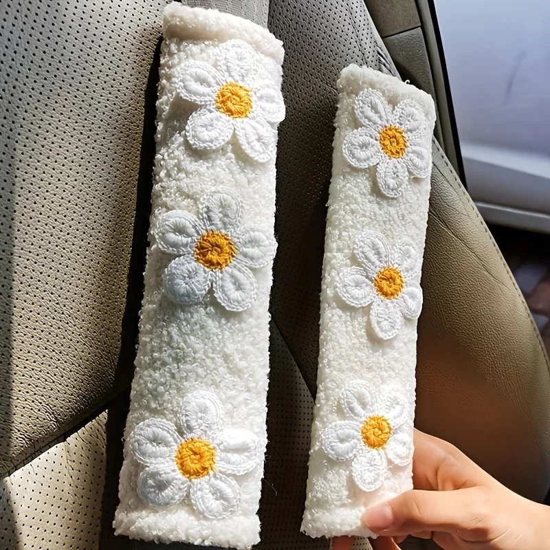 2pc Sherpa Velvet Shoulder Protector Small Flower Car Interior Accessories Women Plush Cartoon Creative Safety Belt Cover