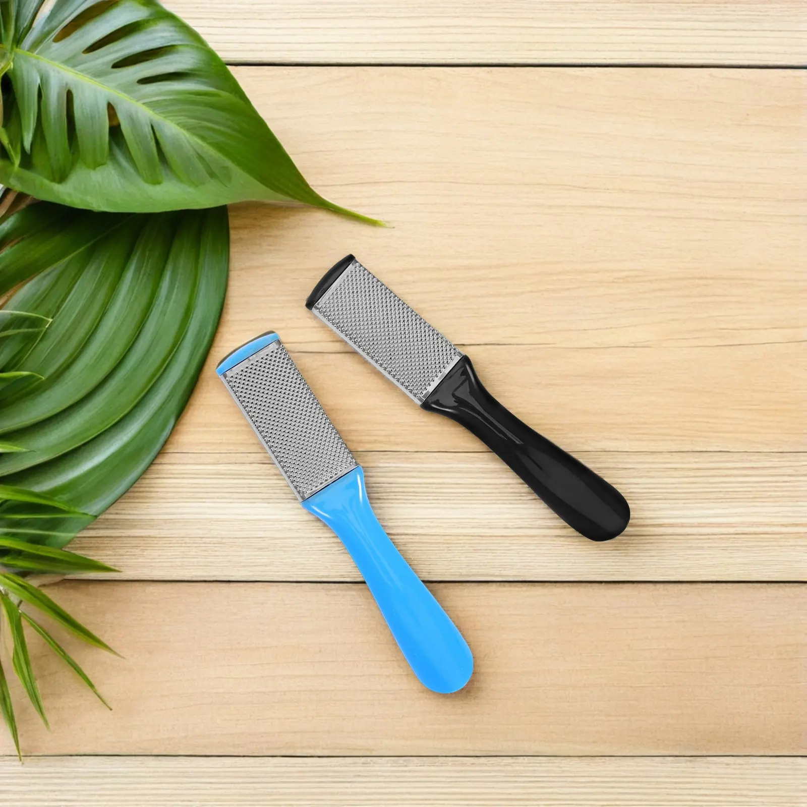 2Pcs Foot Rasp Tool Double Sided Pedicure File Stainless Steel Mesh Sandpaper Combo for Dry Cracked Heels Callus Dead Skin