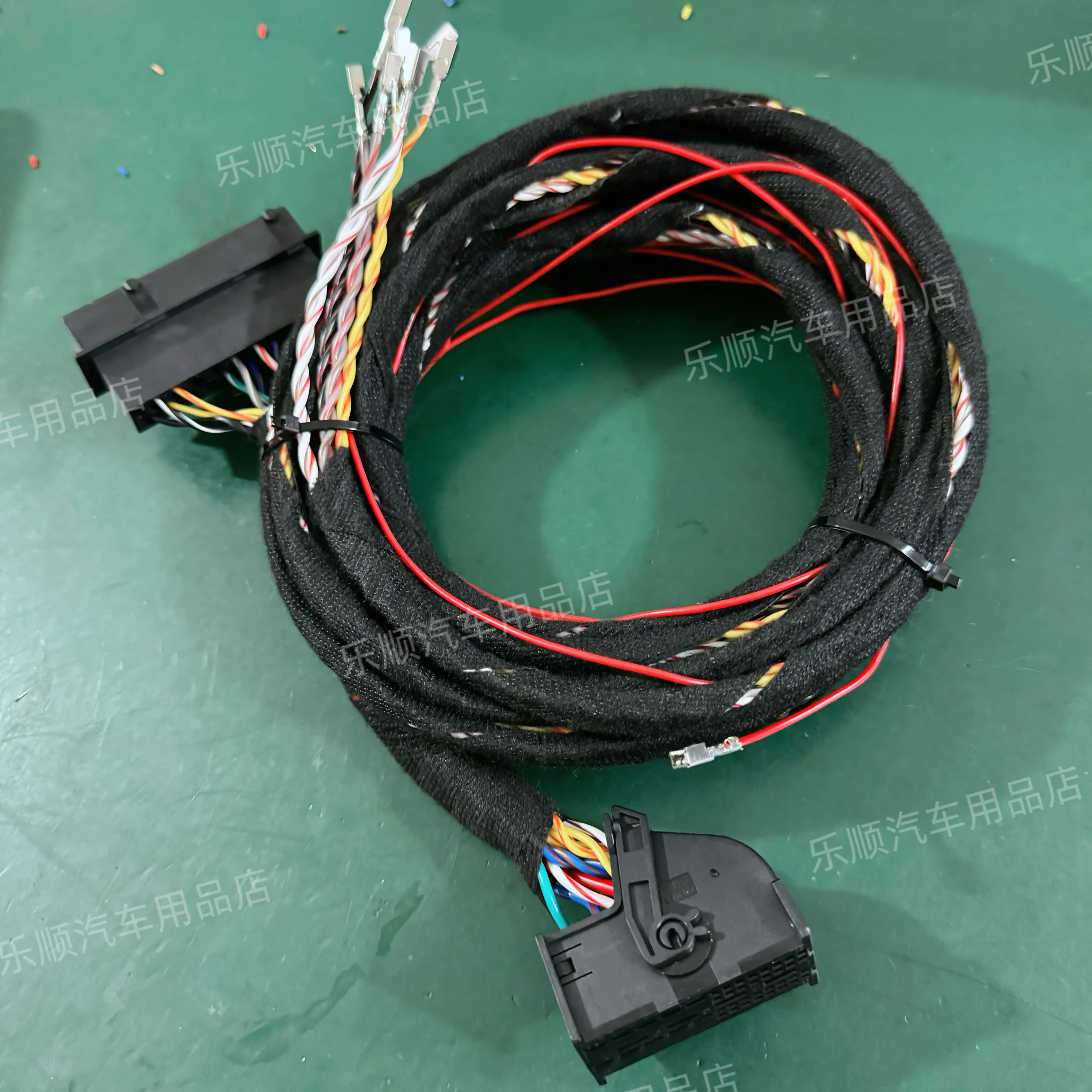 Applicable for BMW Harman L7 to high-fidelity power amplifier lossless adapter cable, modified to 9-channel high-fidelity plugs