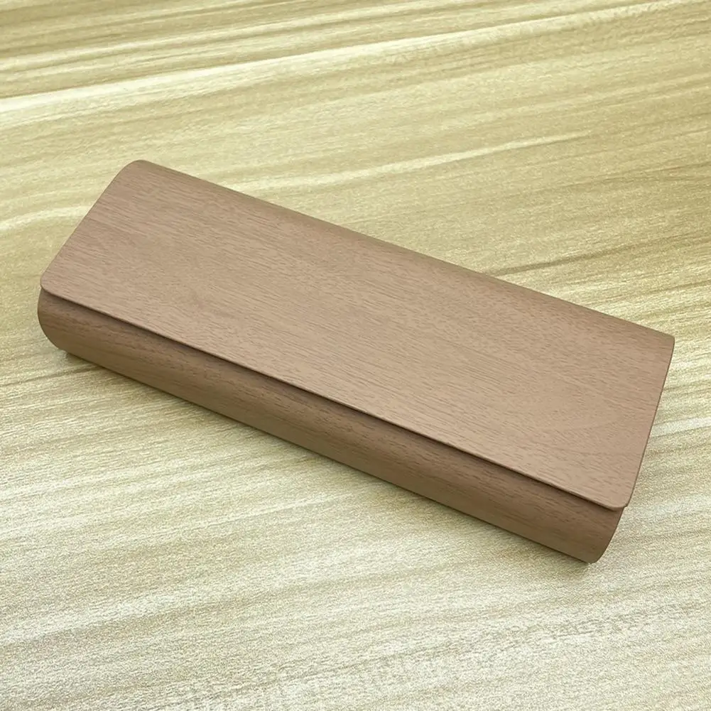 Scratch-resistant Storage for Eyewear Magnetic Glasses Case Hard Eyeglass Case with Magnetic Closure Portable Protective for Men
