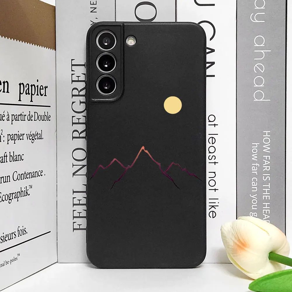 Linha montanha cenário caso de telefone para samsung s25 s24 s22 s21 s20 fe nota 20 ultra s23 plus simples sol lua casais pintado capa