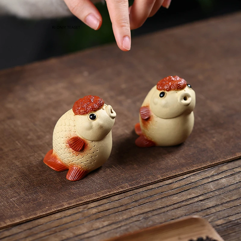 Chinese Yixing Purple Clay Tea Pet Creative Handmade Lucky Fish Statue Ornaments Desktop Decors Crafts Tea Set Decoration