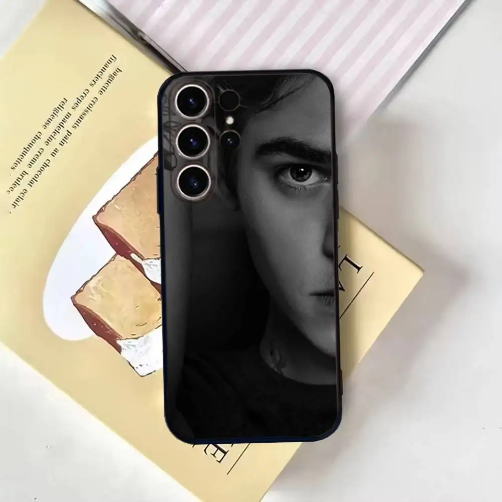 Hero Fiennes Tiffin Phone Case For SamsungS25,24,21,22,23,30,Ultra,20,Plus,Fe,Lite,Note,10,9,Soft Black Cover