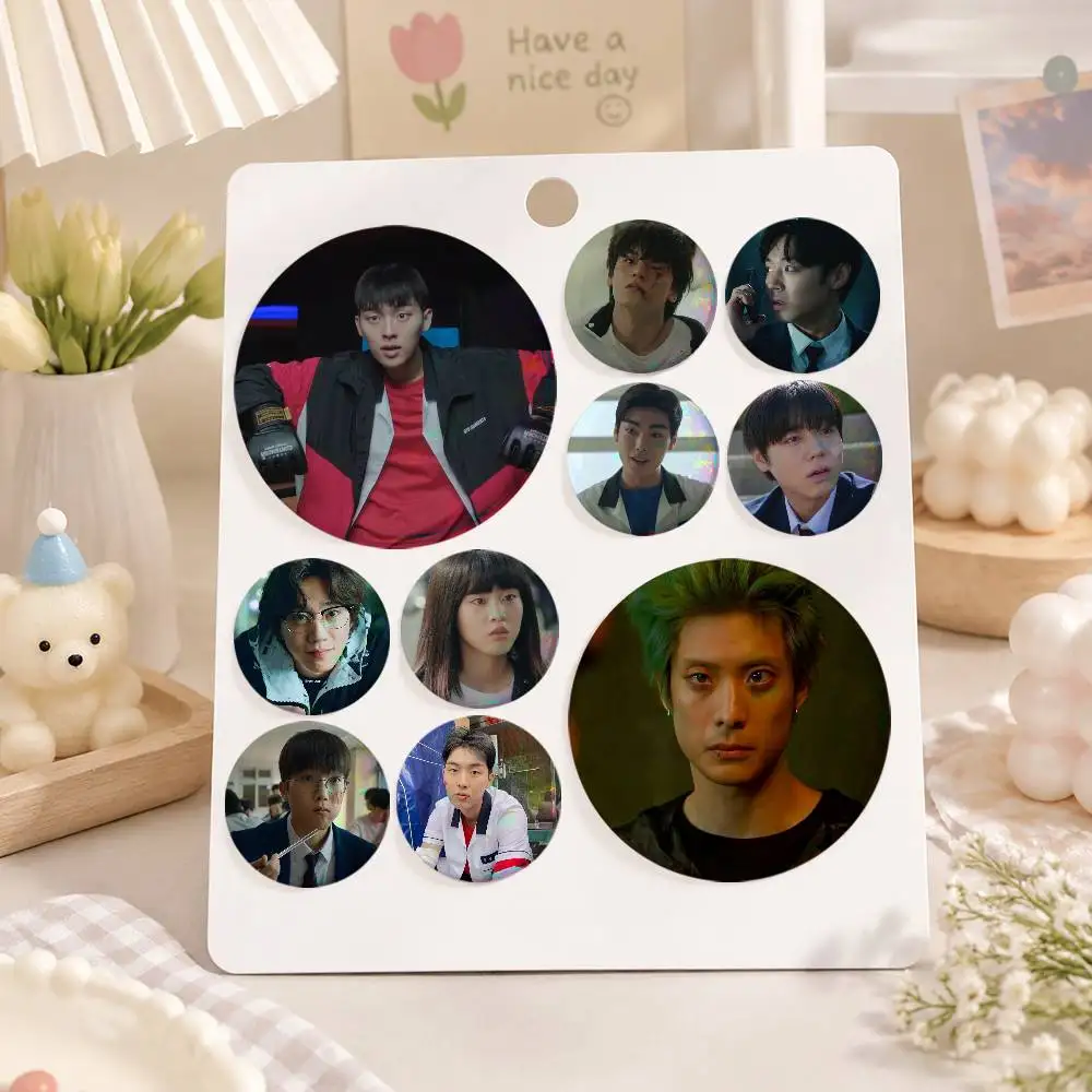 A-Weak Hero Anime Round Badges, Brooches, Clothing Accessories, Birthday Gifts, Anime Conventions