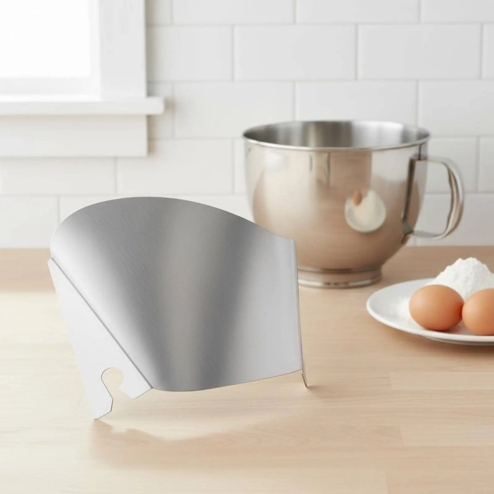 Stainless Steel Pouring Chute Rust-Resistant Pouring Guard Stand Mixer Splash Guard Easy to Clean Mixer Splash Guard for Baking
