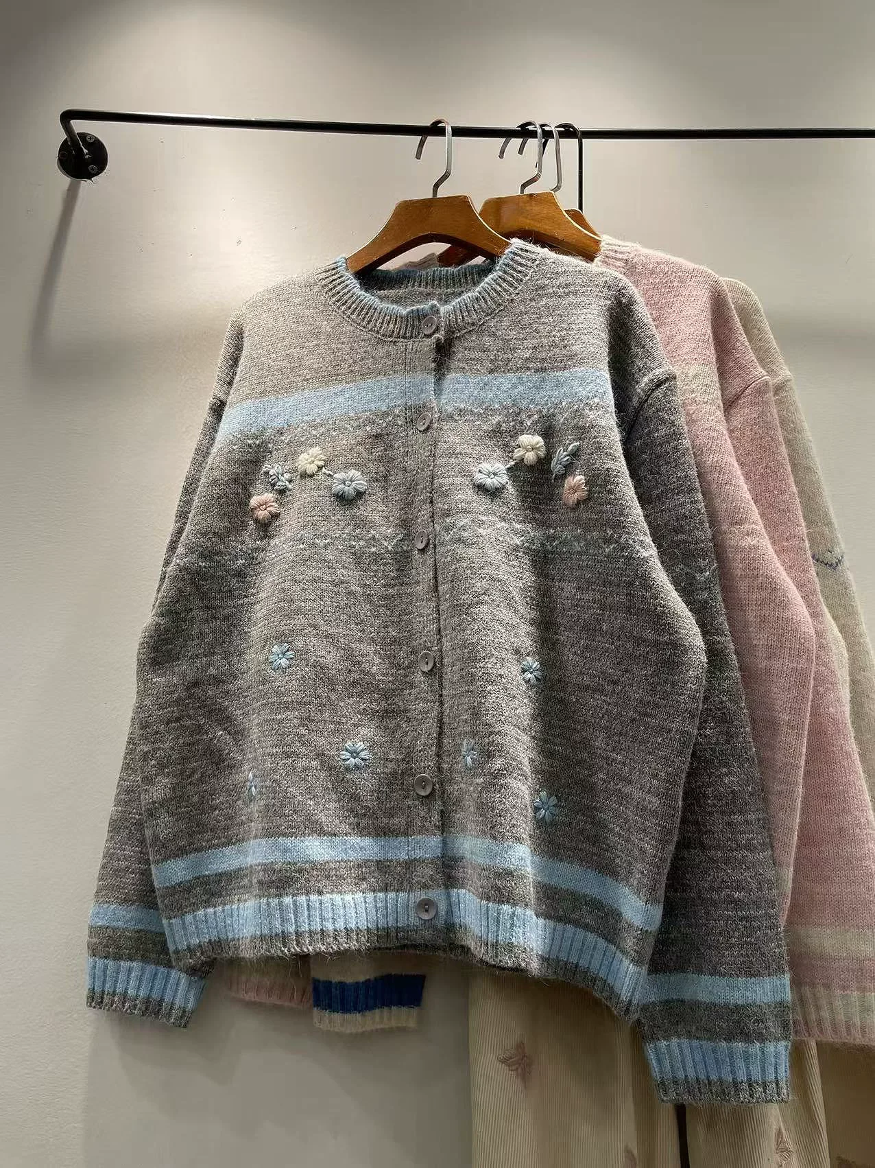 

2026 Japanese Sweet Mori Girl Preppy Style Sweater Cardigan Women Winter Original Brand Beige Gray Pink Knitted Cardigan