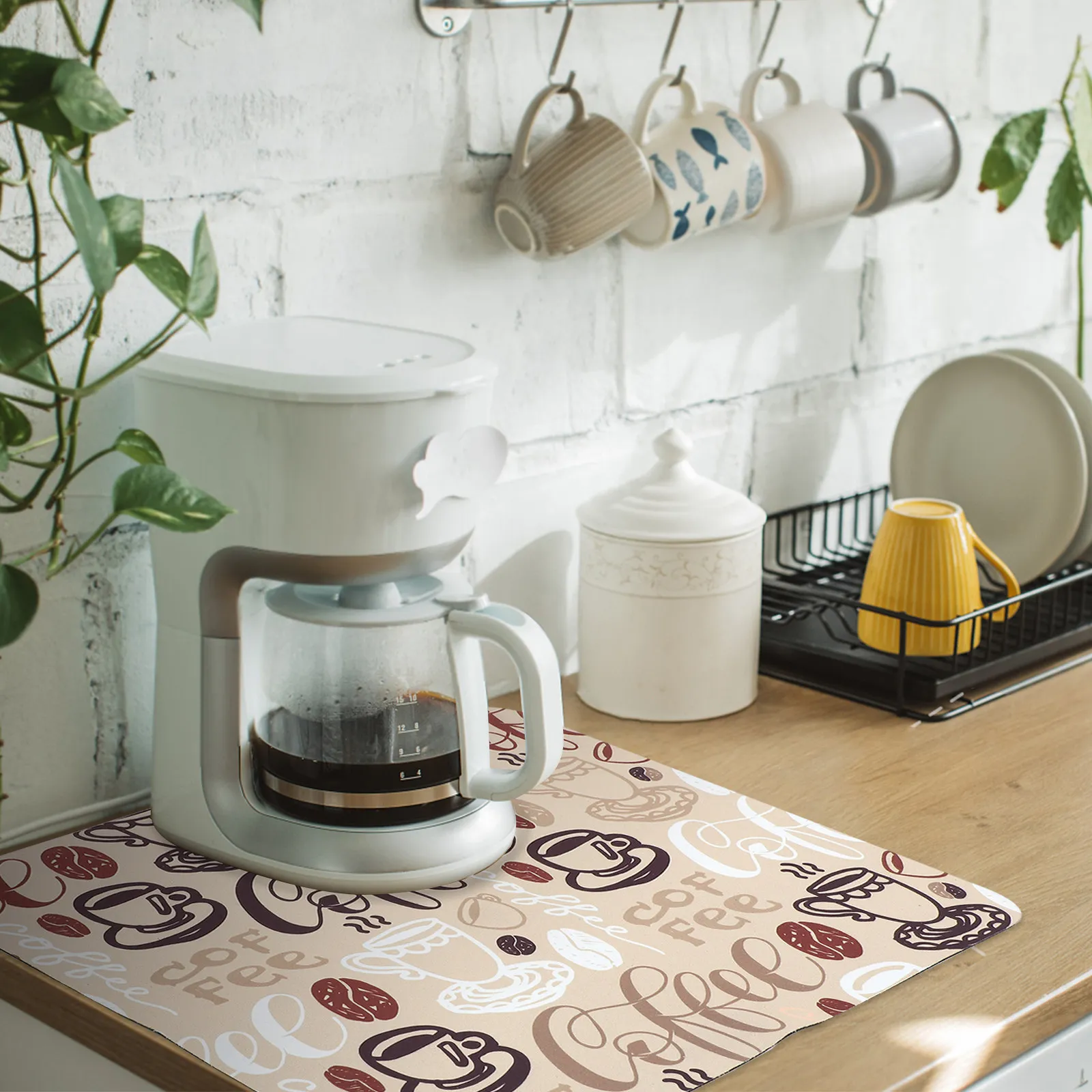 Coffee Maker Mat Non-Slip Heat Resistant Absorbent Countertop Mat for Espresso Machine Drying and Protection Kitchen Coffee