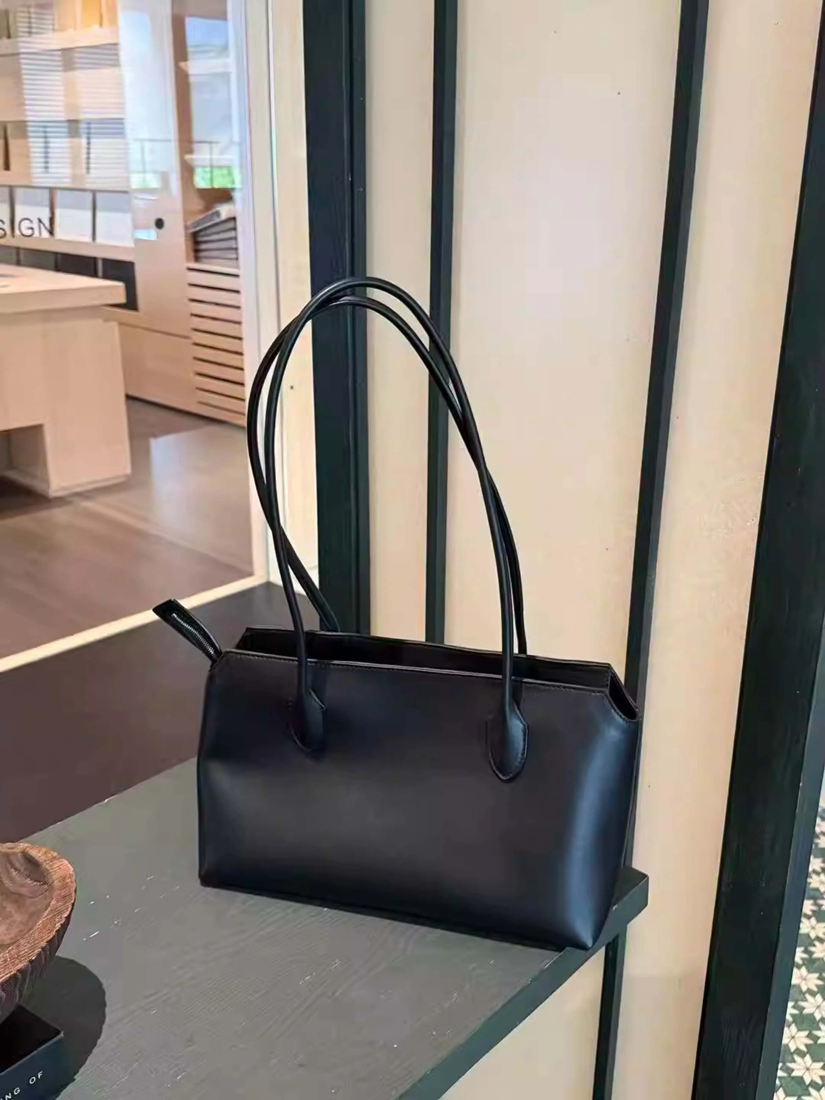 

【Tr Long Handle Tote】】Jennie's Same Style Row Series Terrasse Imported Genuine Calfskin Shoulder Bag