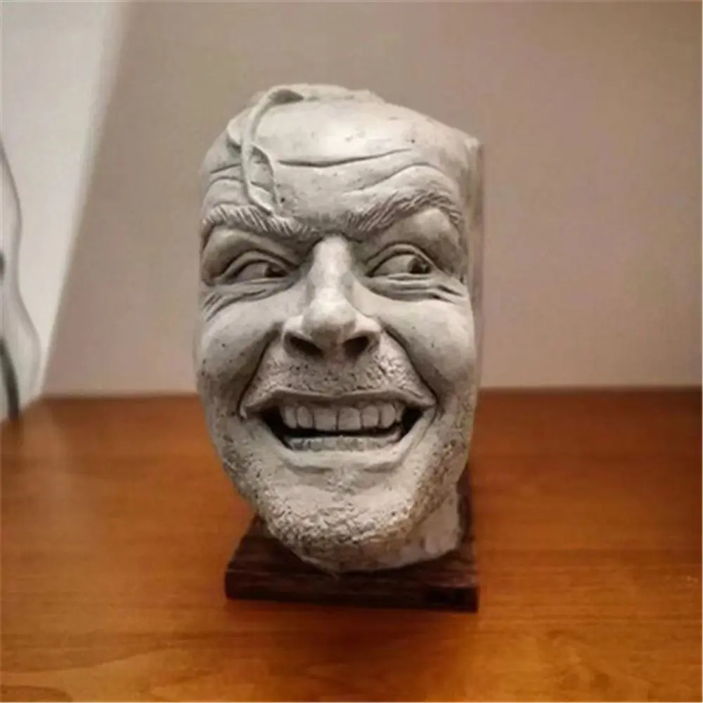 Immersive New Funny Desktop Resin Accessories The Shining Sculpture decoration Here's Johnny! Bookshelf