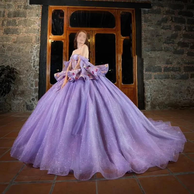 

Luxury Lavender Shiny Quinceanera Dress Ball Gown Sweet 16 Girl Beads Appliues Sequins Puffy Sleeve Graduation Party Princess