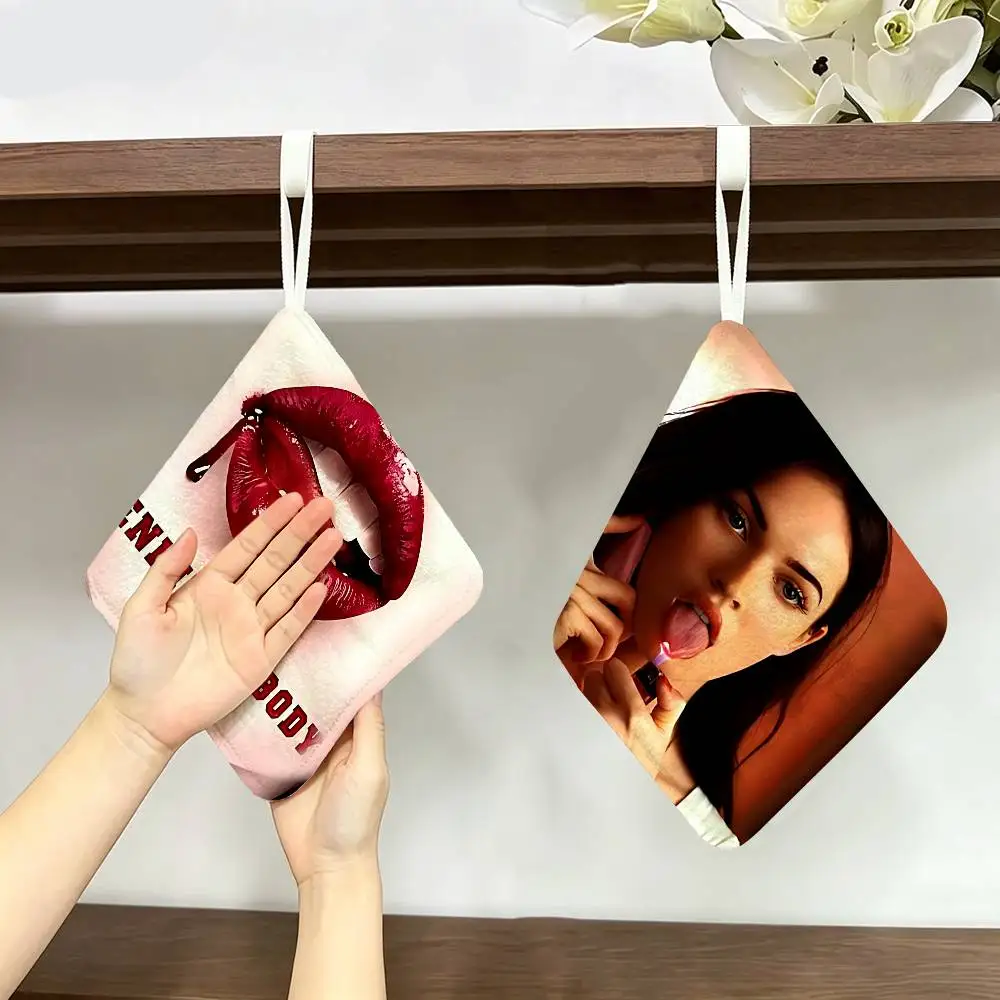 Pop Movie Jennifers B-Body Polyester Cotton Hanging Hand Towel, Super Absorbent Hand Wiping Towel for Daily Household Use