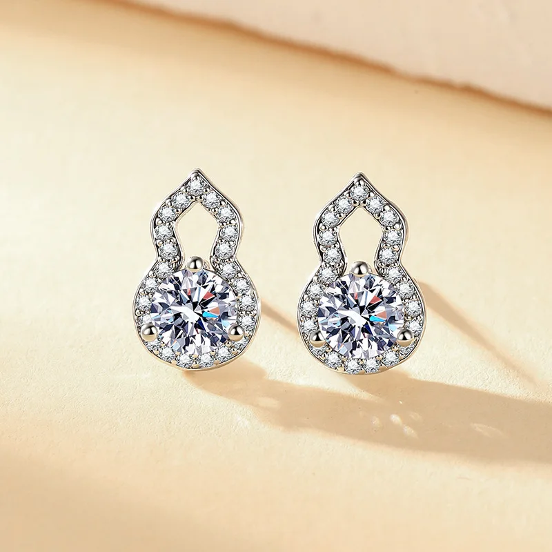 PT950 Copper Mawson Stud Earrings - Sophisticated, exquisite, small and delicate, ultra-bright earrings, small-scale design,