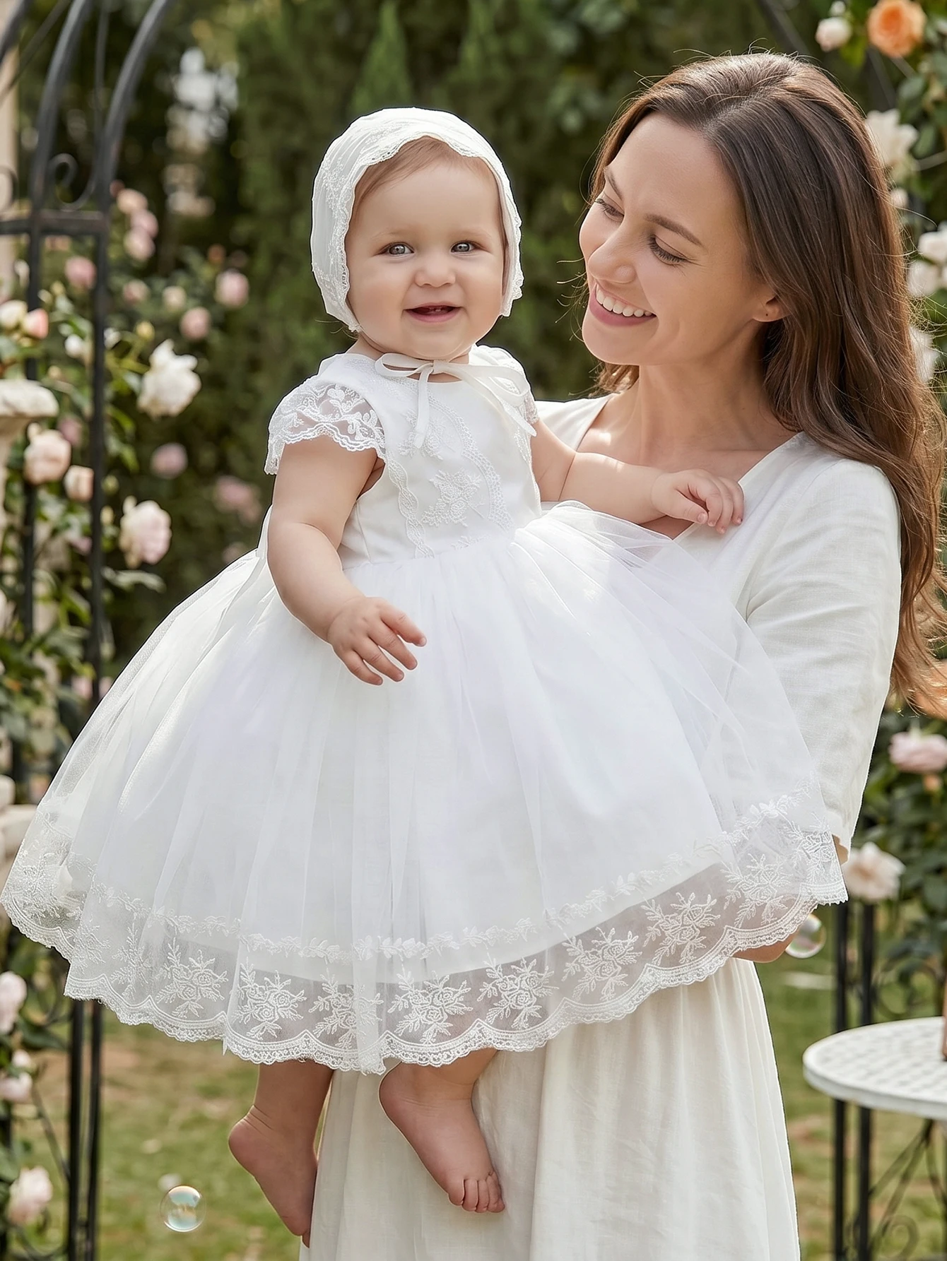 Baby Girl 0-2 Years Old White Baptism Dress with Lace Embroidery Fluffy Net Silk Skirt, Birthday Party, Banquet, Wedding Dress
