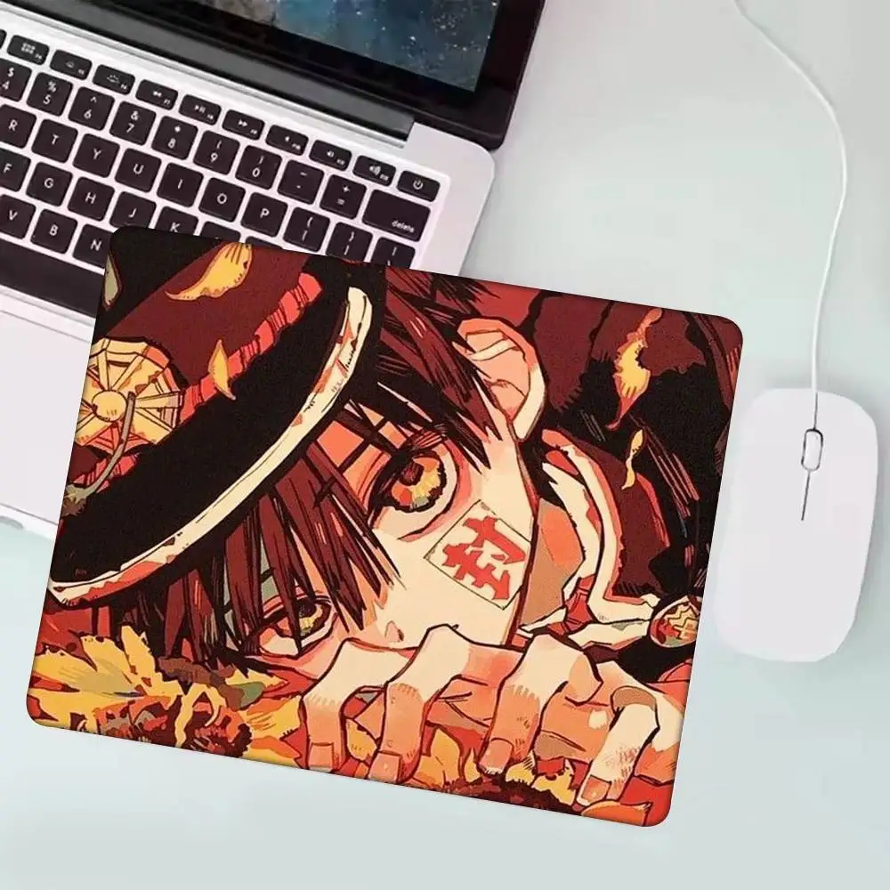 

Милый коврик для мыши Hanako Kun в унитазе, маленький коврик для мыши LockEdge для геймеров, коврик для компьютерного стола, прямоугольный противоскользящий резиновый коврик