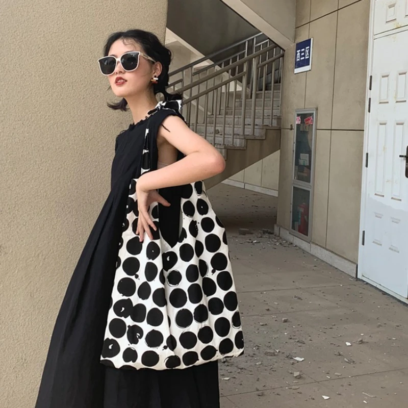 

Canvas Small Tote Bags for Women Shoulder Bags Simple Versatile Large Capacity Portable Shopping Bag Class Bags for Girl Сумка