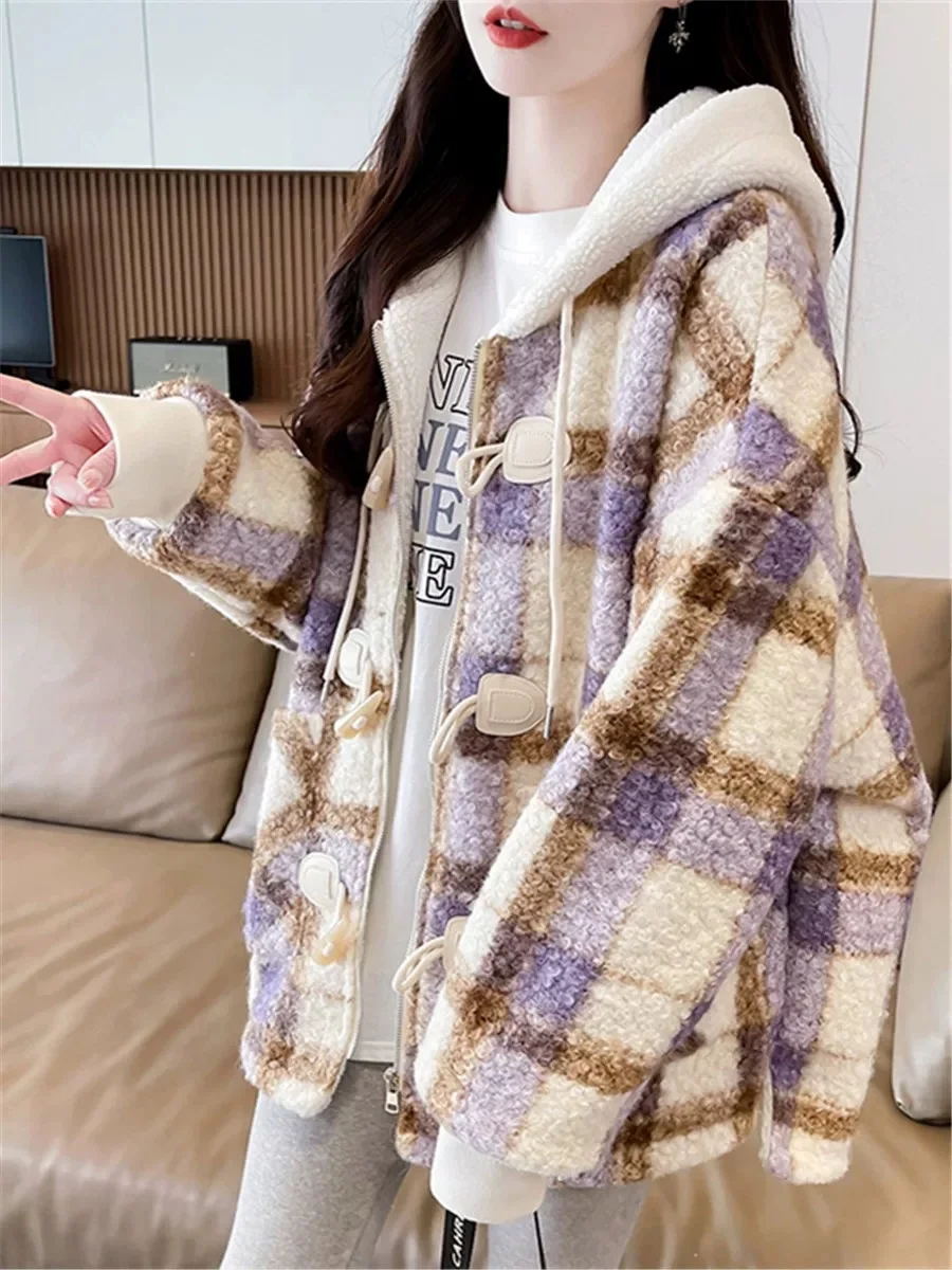 

Lamb Wool Jacket Women Hood Color-Clashing Contrast Batwing Waist-Cinching Belted Pleated Gradient Pattern Multi-Colored Bright
