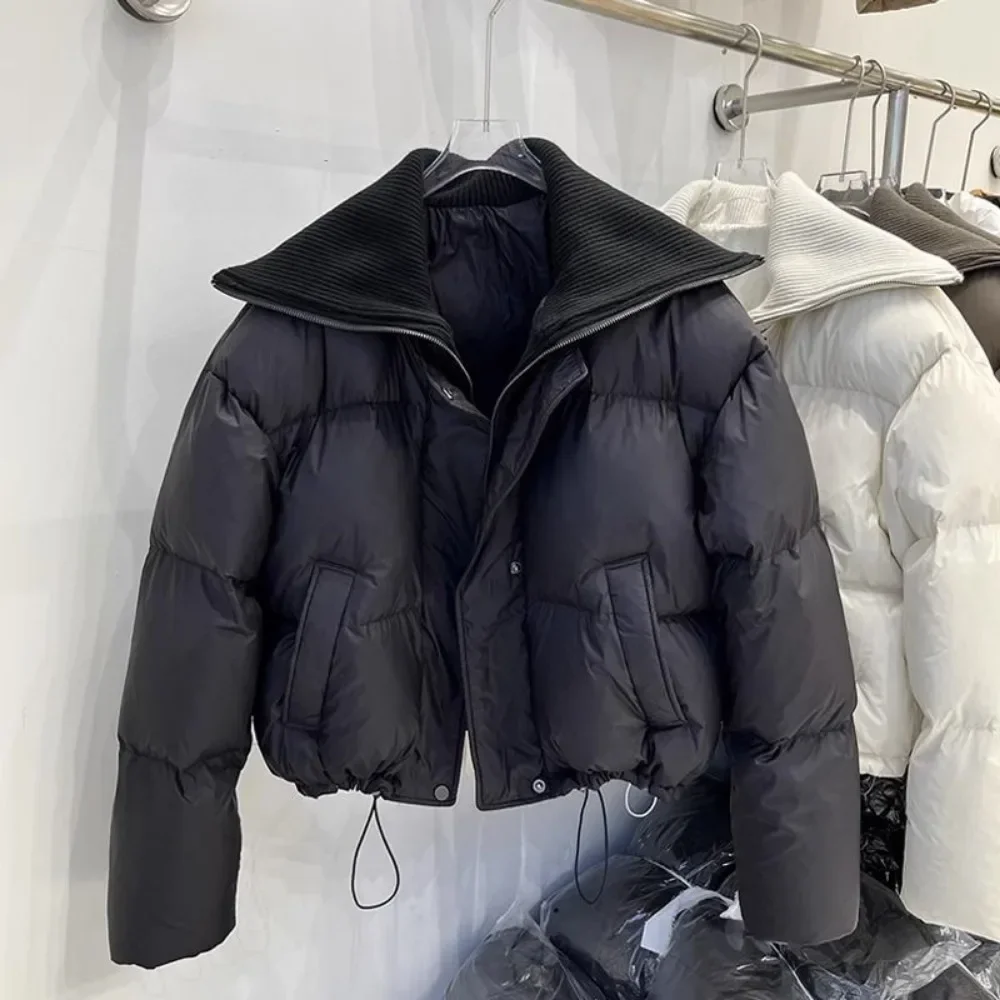 Femmes 2025 hiver nouveau col tricoté doudoune courte ample mince mode épais blanc canard vers le bas manteau à la mode vêtements d'extérieur