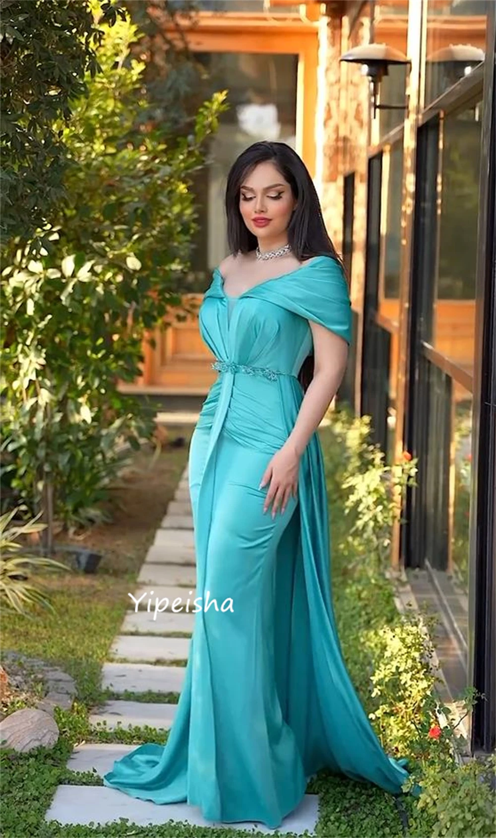 Yipeisha Elegant Matching Off-the-ไหล่ Mermaid ประดับด้วยลูกปัด Shirred ความยาวชั้น Charmeuse ชุดราตรี