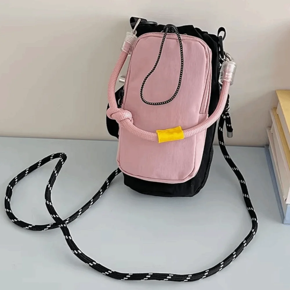 Lightweight Travel Crossbody Bag Waterproof Large Capacity Sports Water Bottle Bag Drawstring Closure Quick-drying