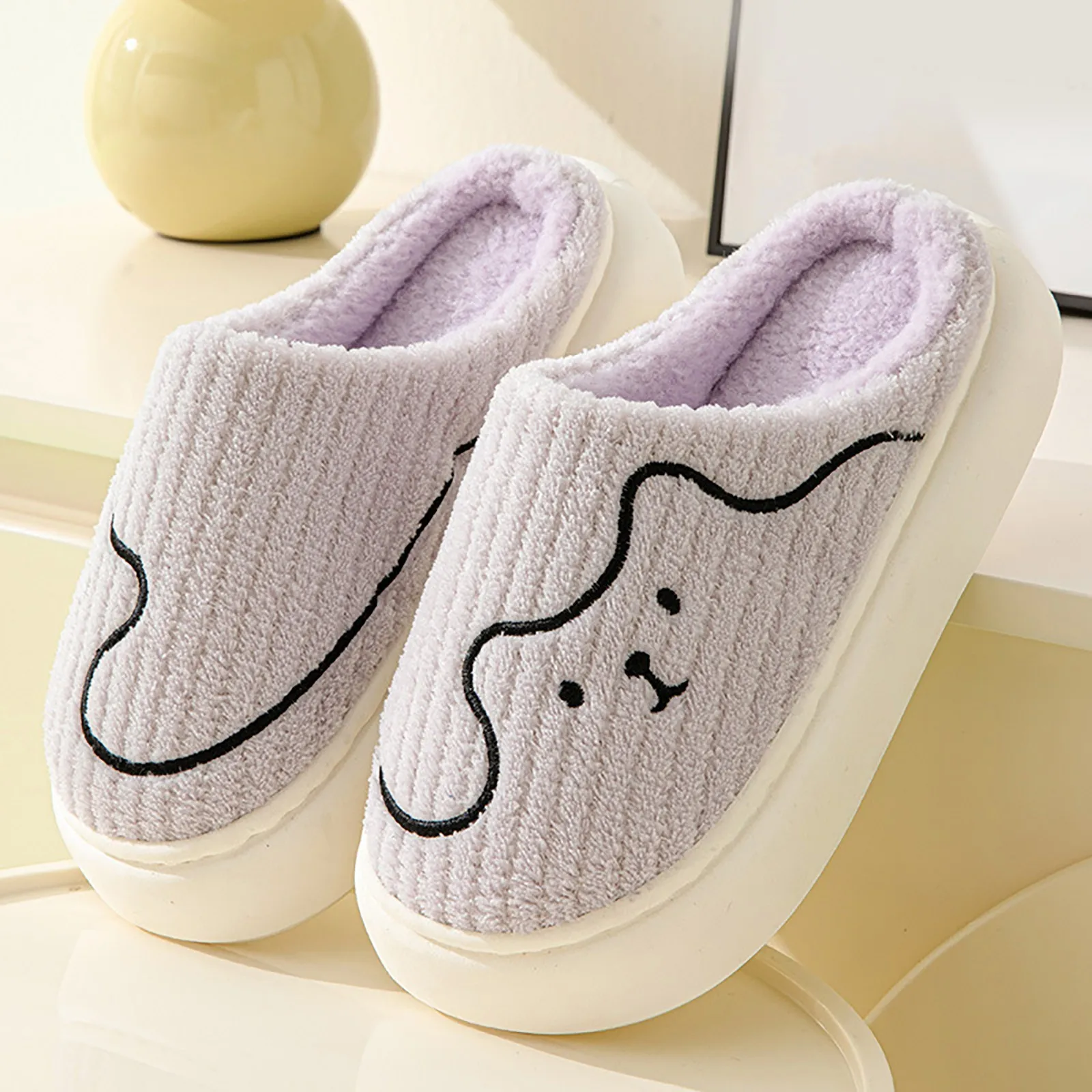 2024 New Women Cotton Slippers Cute Bear Pattern Thick Sole Warm Slides Soft Female Couple House Indoor Plush Flat Fluffy Shoes