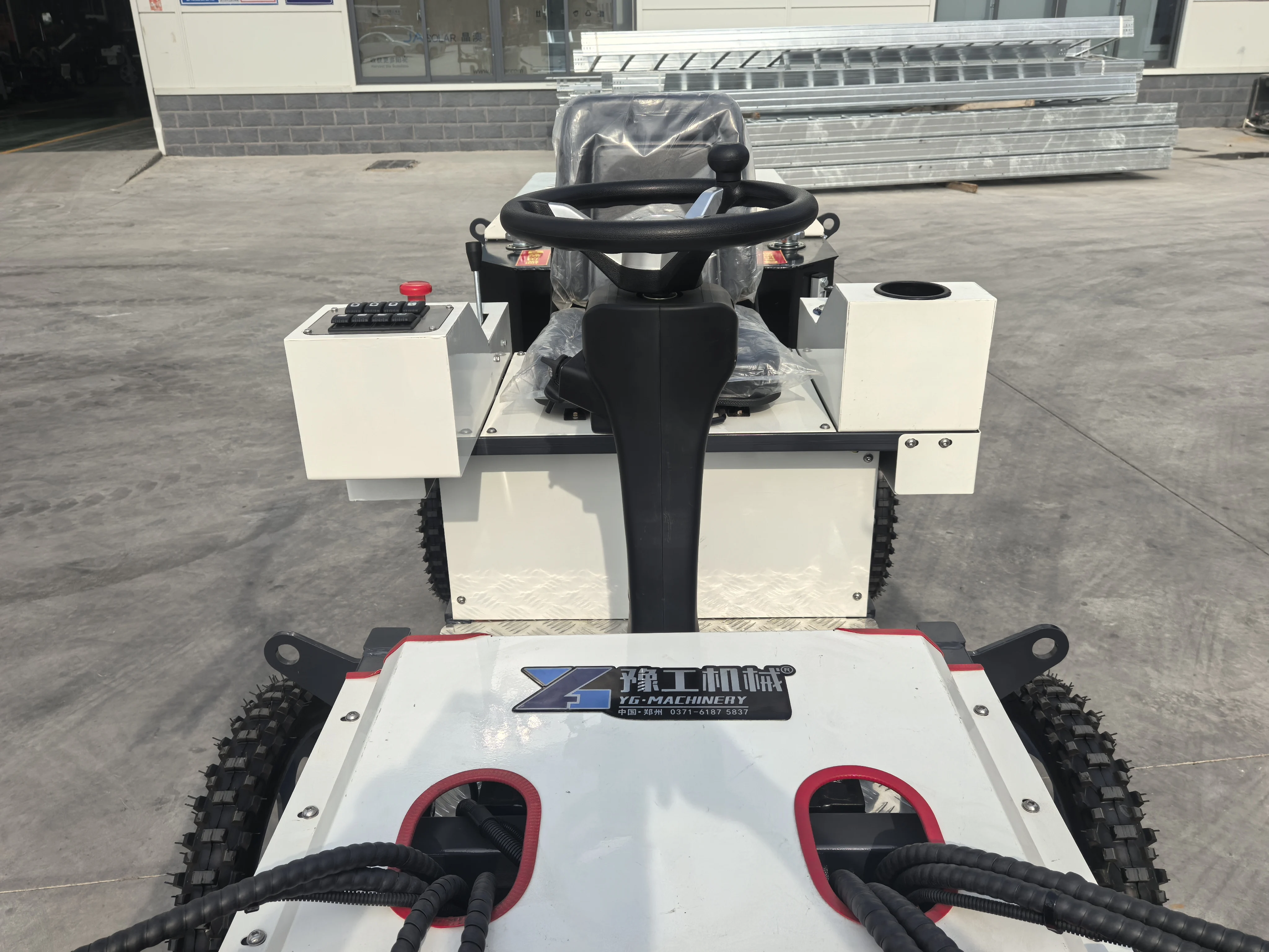 Laser Screed Machine for Superflat Floors Concrete Leveling Equipment High Precision Automatic Control Ride-on Type