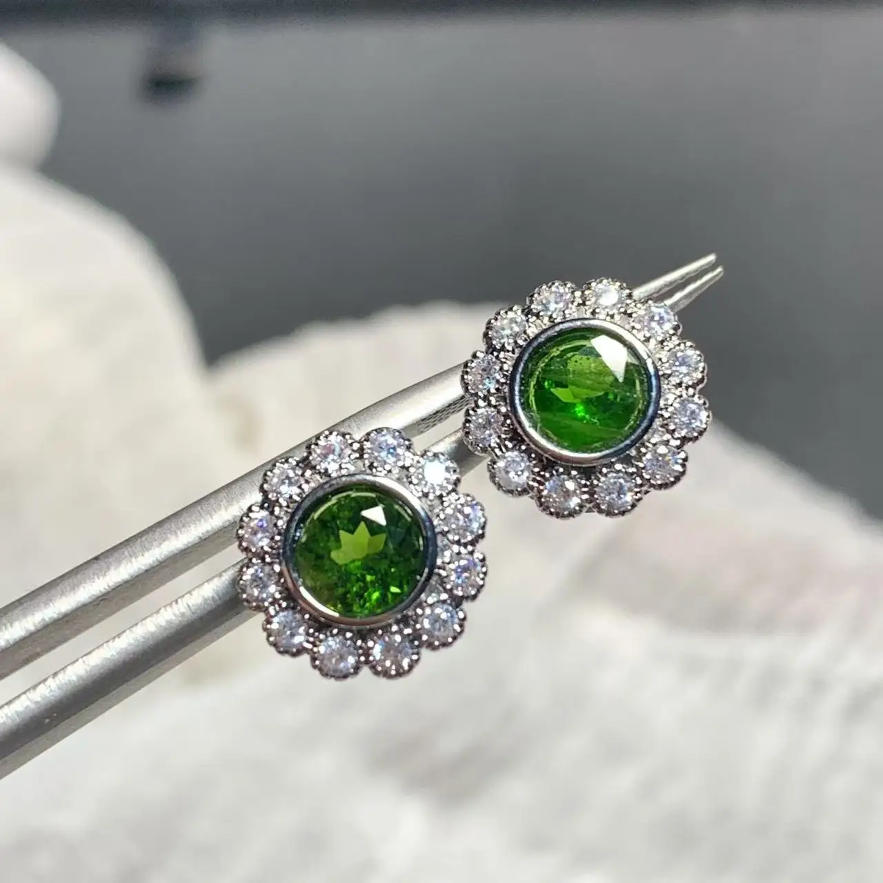 

MM Natural Diopside Stud Earrings For Women Real 925 Sterling Silver Vintage Femme Gift Prevent Allergy Fine Jewelry Stone