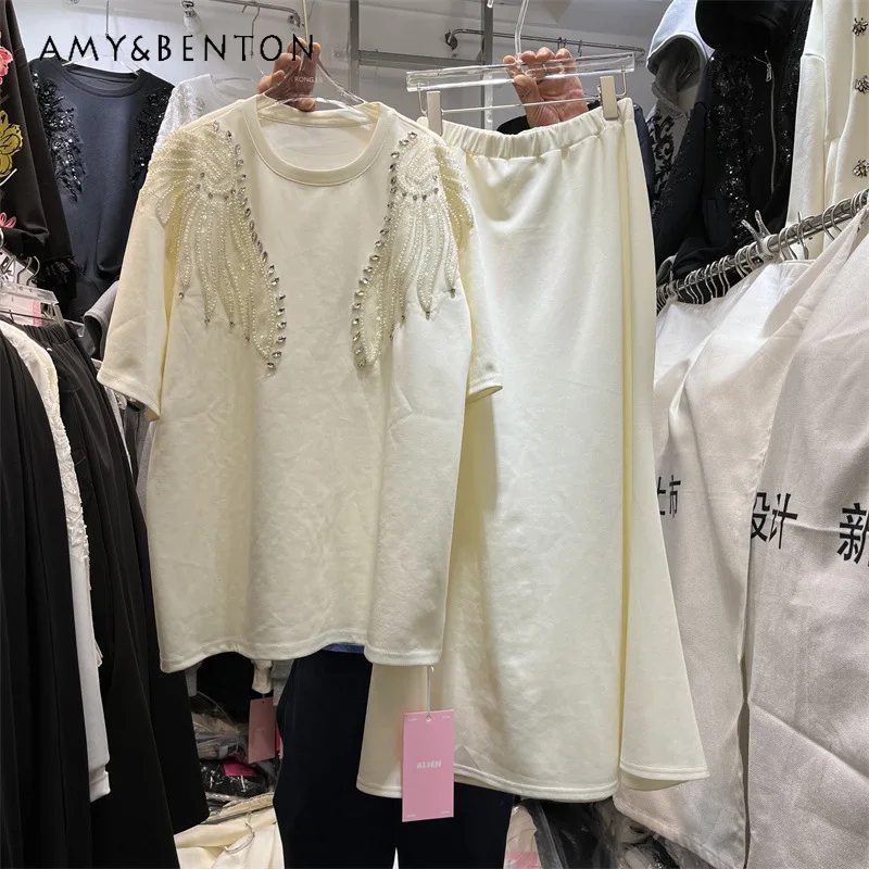 

Trendy Heavy Craft Nail Drill Wing Pattern Design Short-sleeves Pullover Sweatshirt Pants Suit Women's Fashion 2-piece Skirt Set