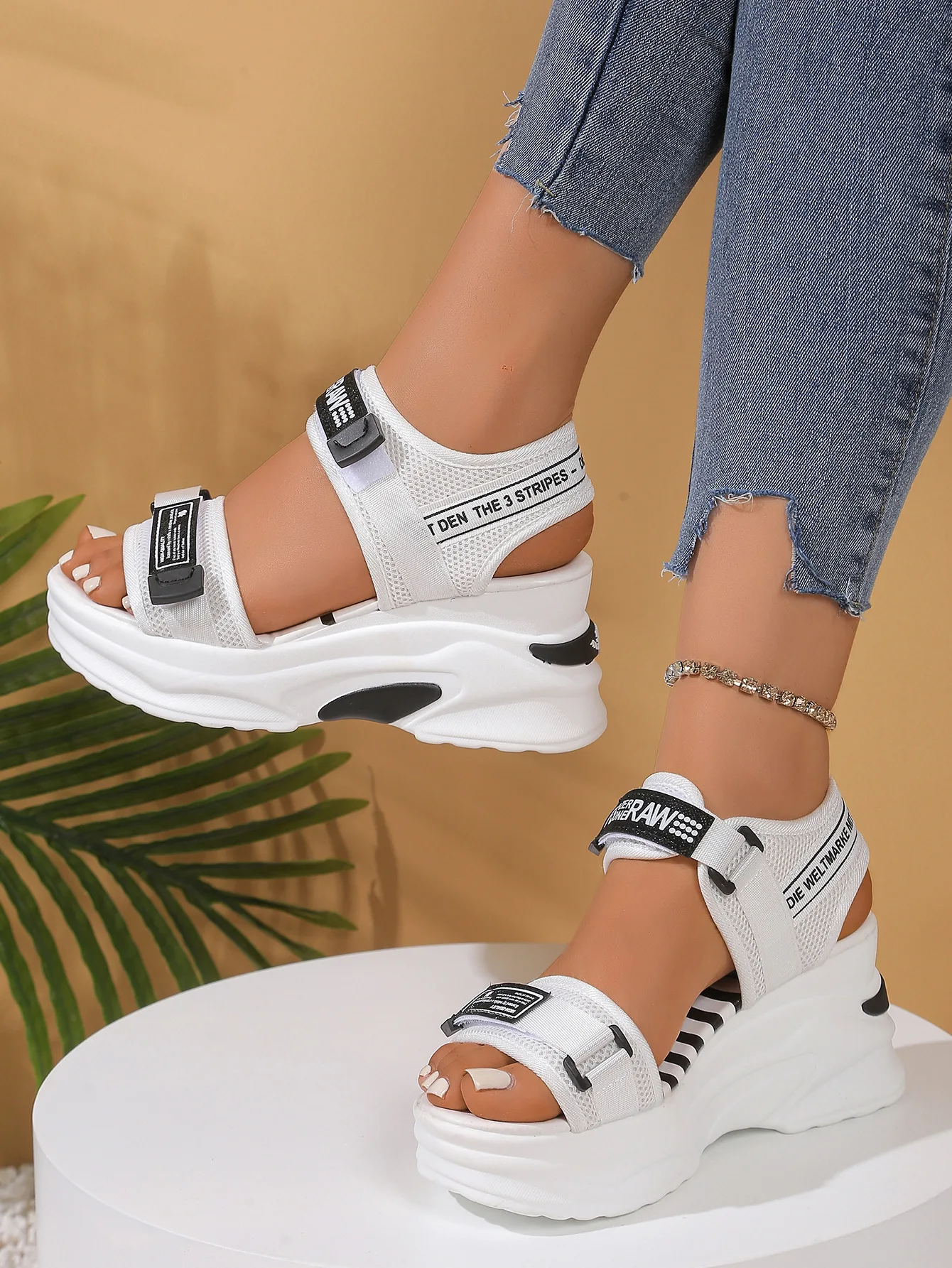 Summer New Round Toe = Water Diamond Thick-soled Wedge Heel Sandals for Women, Comfortable Beach Sandals for Women