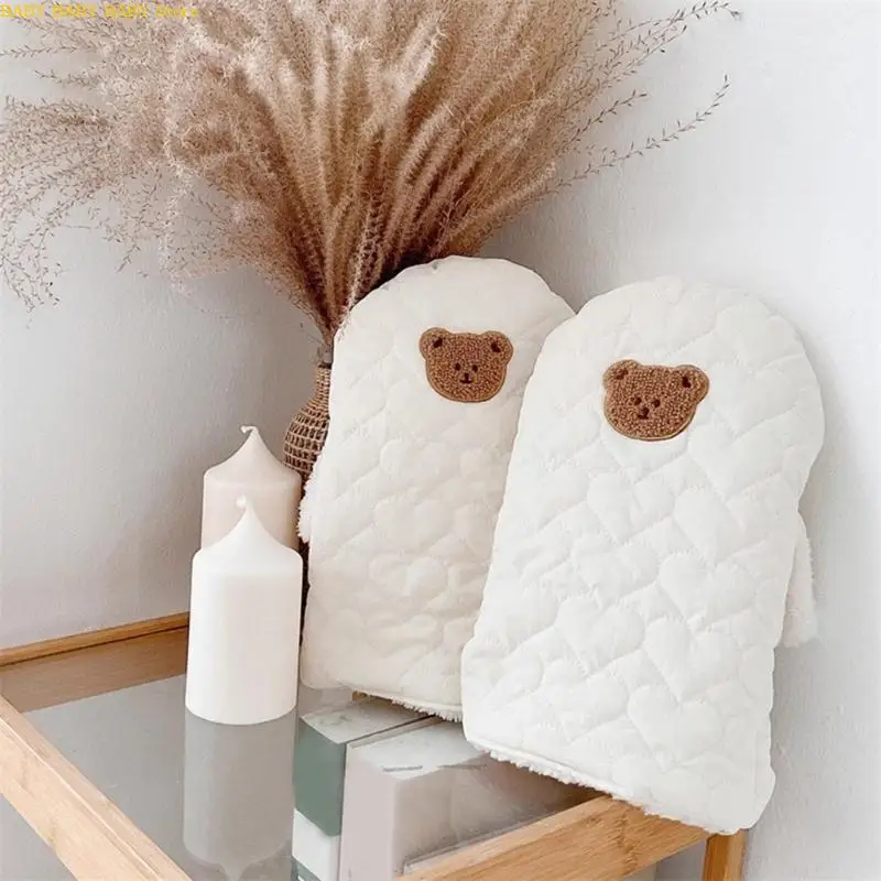 Q81A الكرتون الدب عربة طفل قفازات الأطفال الصغار عربة قفازات يندبروف مقاومة للاهتراء جهاز تدفئة محمول للأنشطة في الهواء الطلق