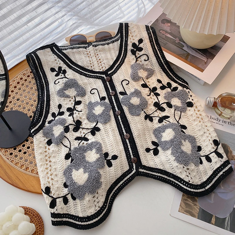 

Summer Women Vintage Hollow Knitted Embroidered Ethnic Style Sleeveless Loose Vest Jacket