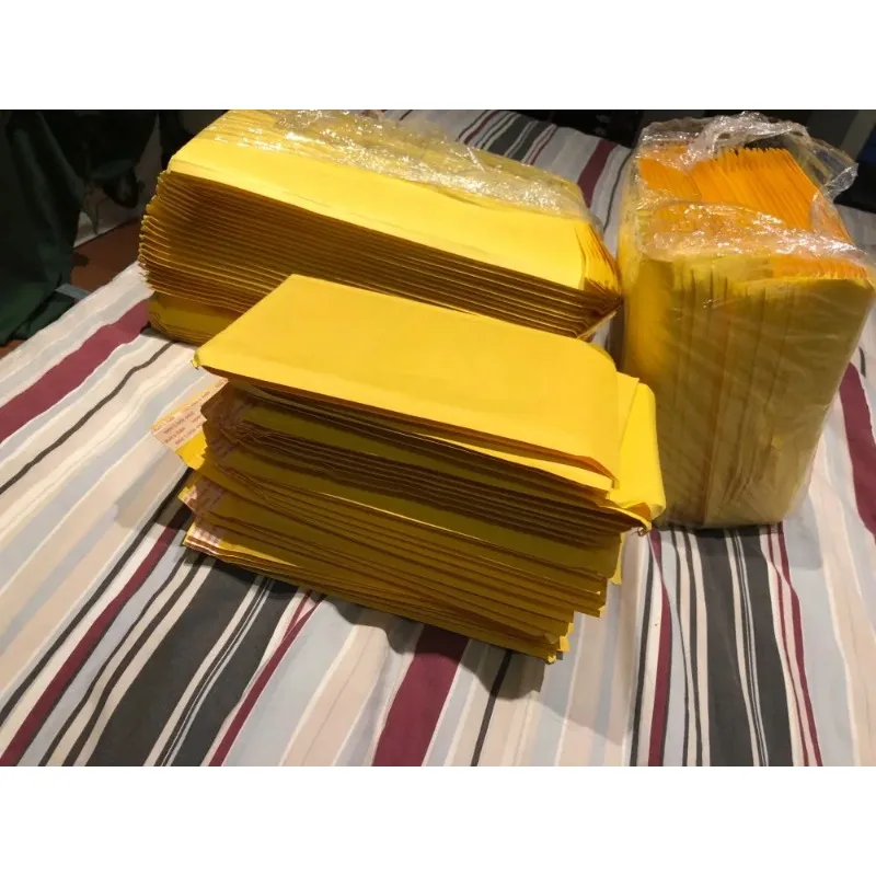 50pcs/lot yellow small 11*15cm white MAILERS PADDED MAILING BAG,Padded Kraft paper white Bubble Envelope yellow