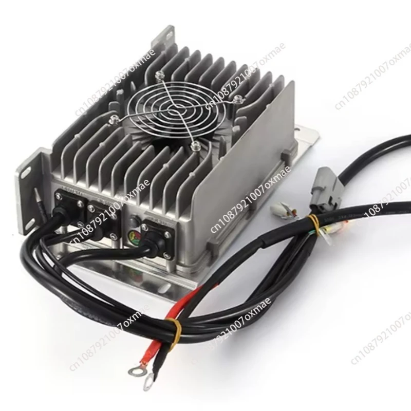 72V 2KW LiFePO4 OBC Battery Charger IP67 Waterproof 94% Efficiency 90-264VAC Input -30 + 65 Operating Temperature