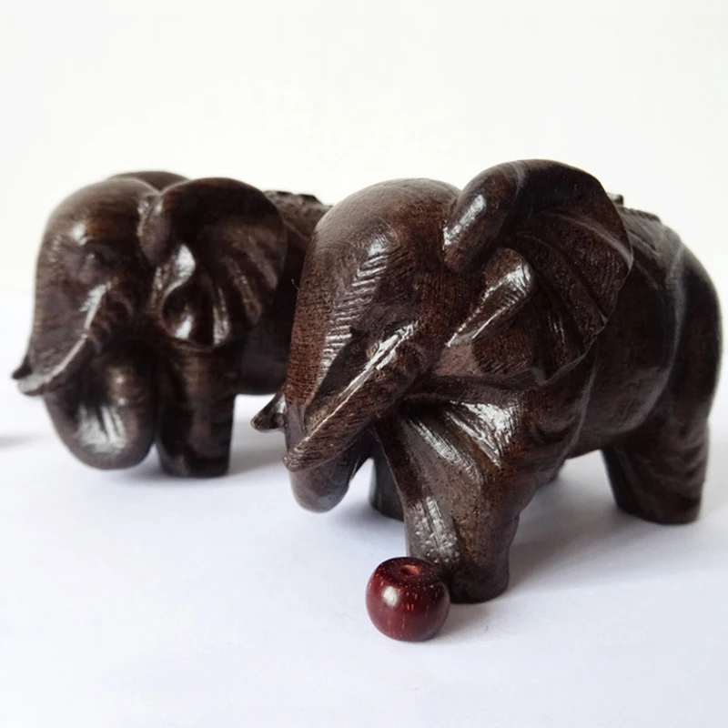 Luxury Elephant Figurine Wooden Ornaments Crafts Retro Home Feng Shui Natural Carved Elephant Statue Desktop Decoration