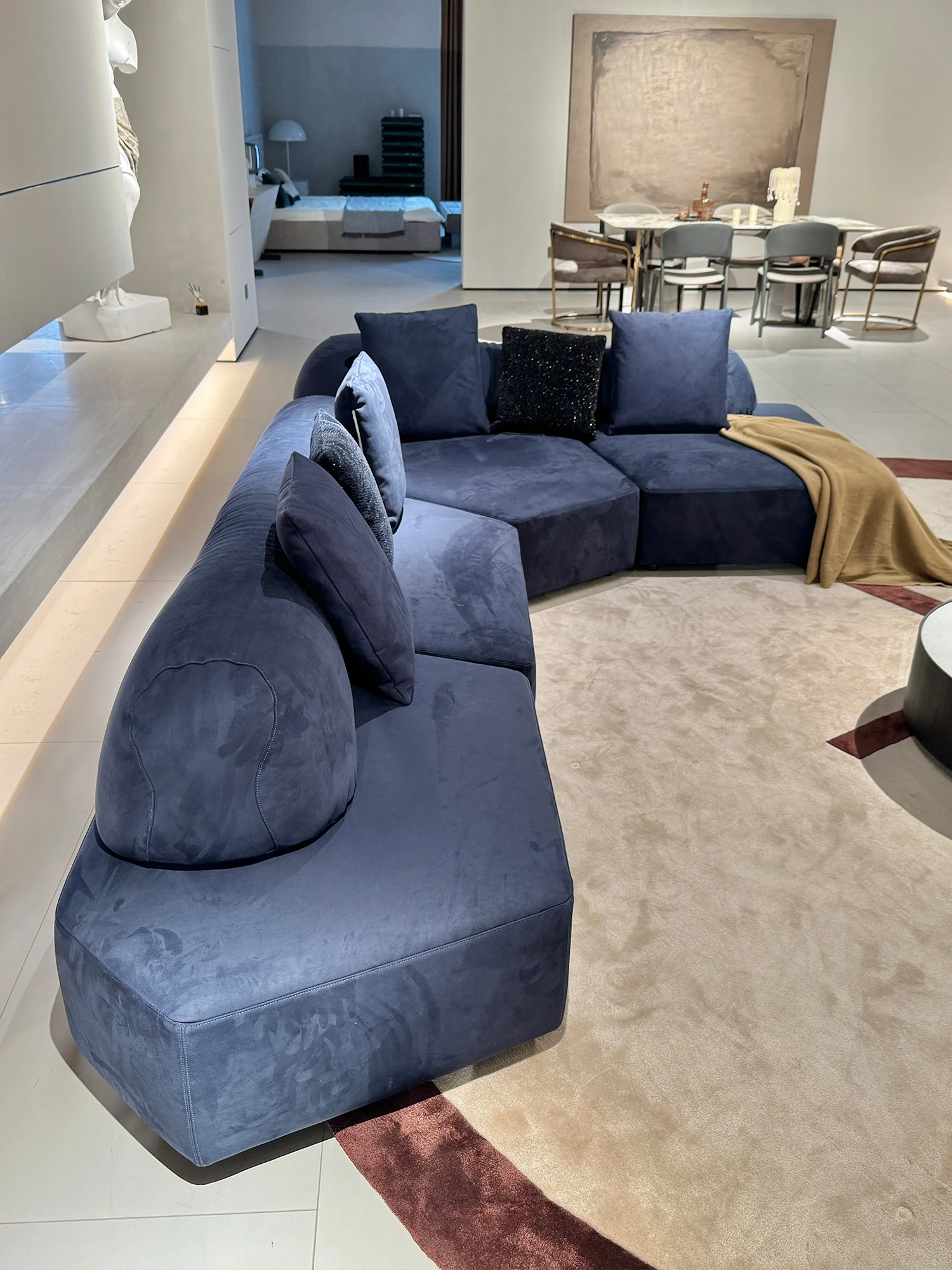 Navy Suede Fabric Modular Sectional Sofa Curved Bolster Backrest Floor Style Scatter Pillows For Living Room Villa Bedroom Home