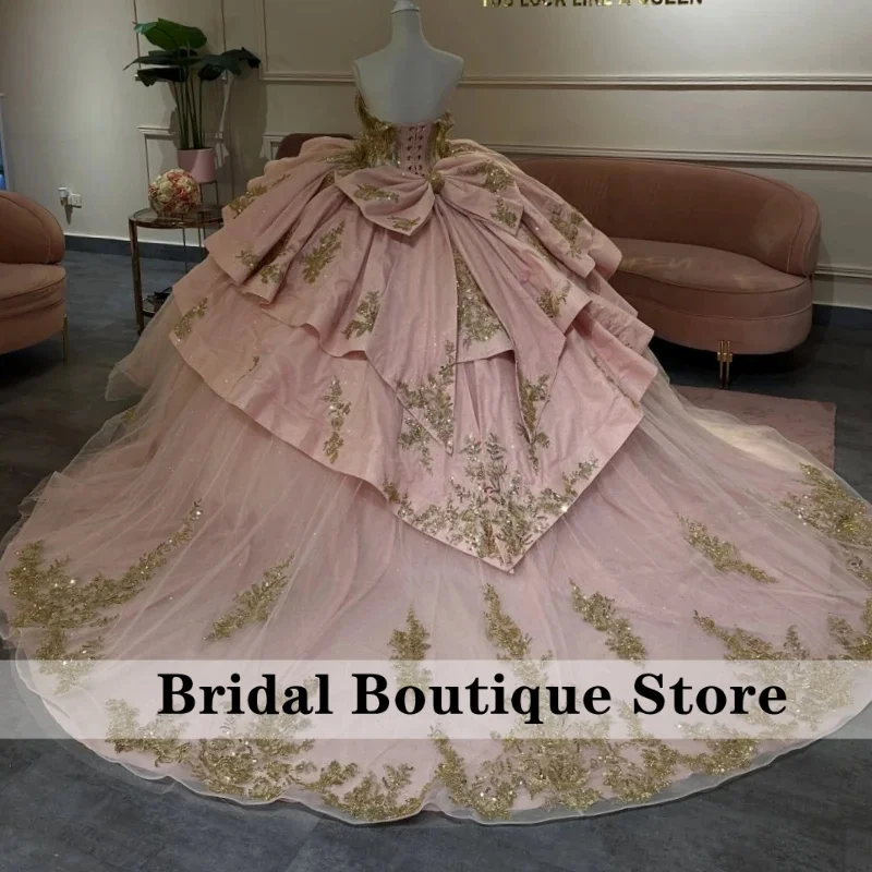 Pink Shiny Quinceanera Dresses Off The Shoulder Gold Applique Lace Beading Bow Tull Party Birthday Sweet 16 Dress Vestidos De 15