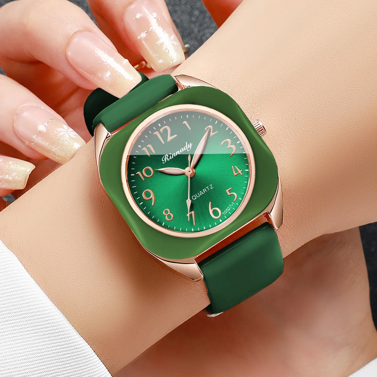 Vintage Square Women Quartz Watch Arabic Dial Green Silicone Strap Girls Student Wristwatches Relogio Feminino（Without Box）