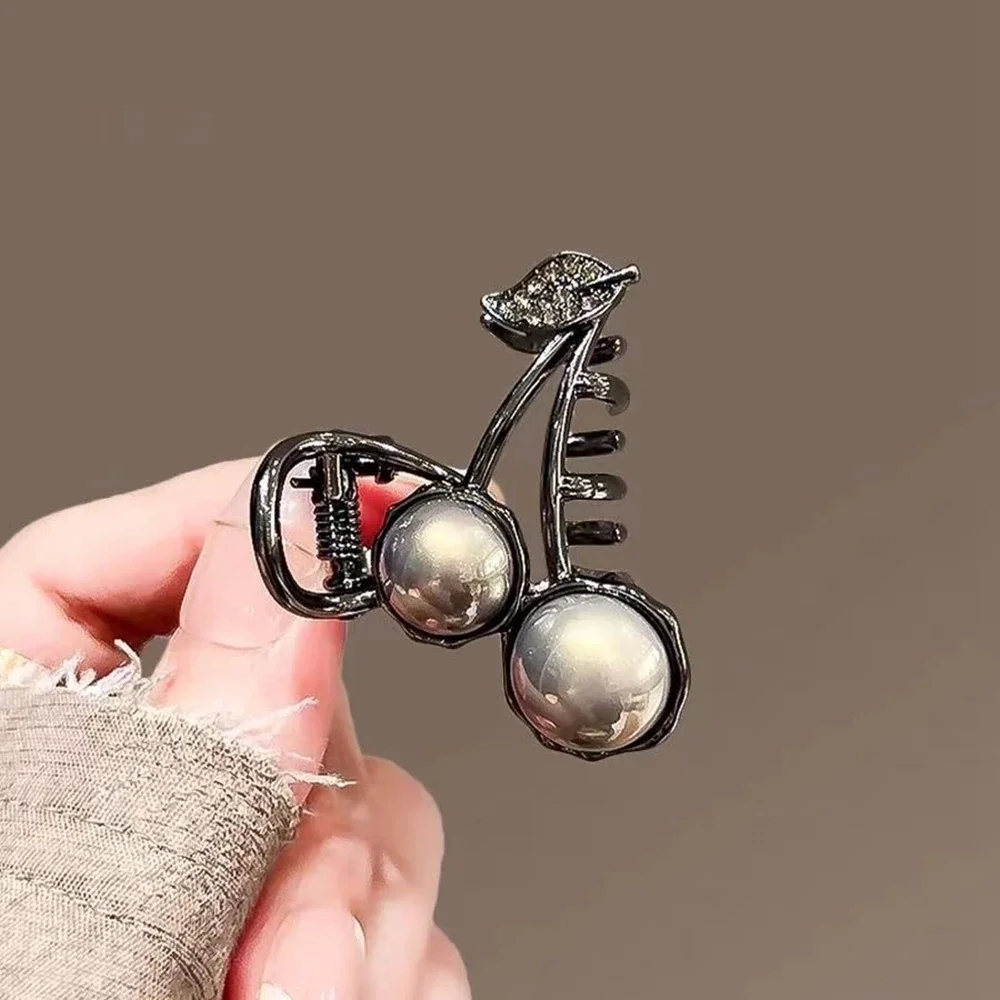 Vintage Black Cherry Pearl Hair Claw Mini Rhinestone Shark Clip For Women Girls Daily Party Wedding Y2K Fashion Accessory Gift - view 3