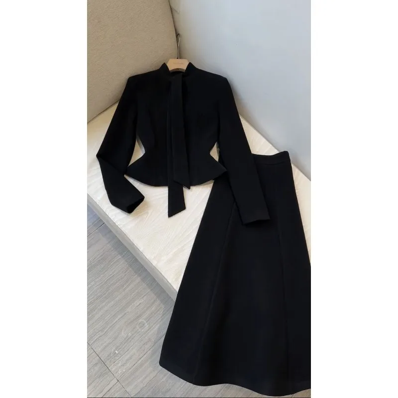 Spring Korean Style Commuting Style with a Complete Set of Designer Tops High-waisted Skirts Two-piece Suit for Women