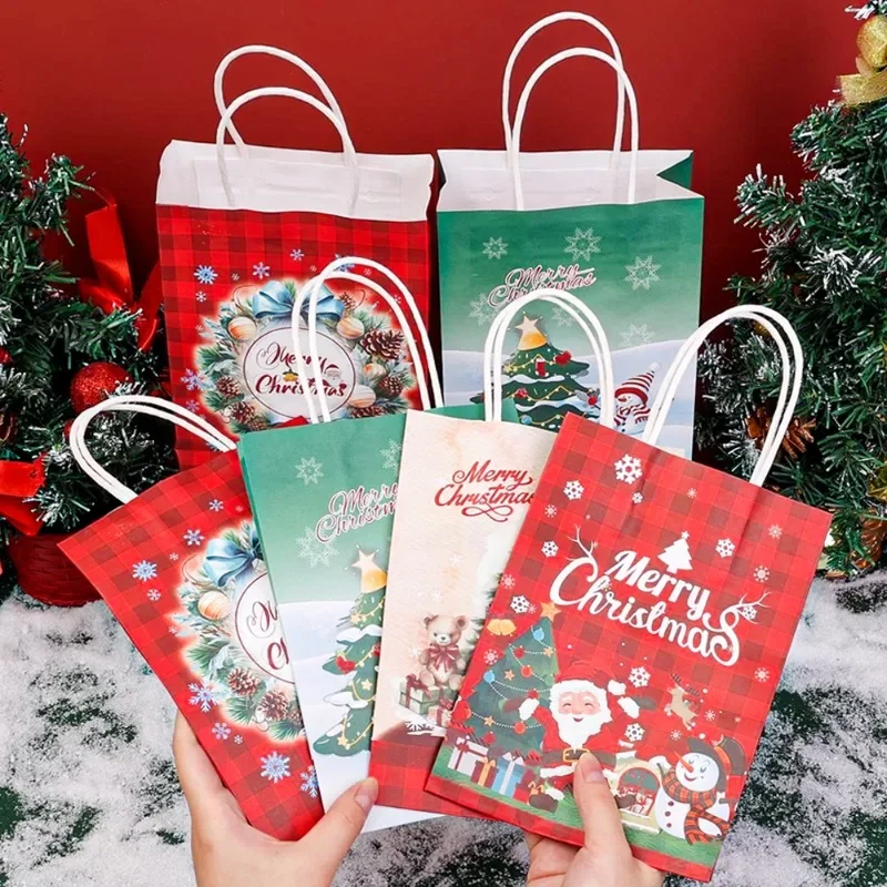 Sacchetto di carta Kraft Confezione natalizia Borsa di carta regalo Babbo Natale Pupazzo di neve Modello Buon Natale Decorazioni per feste a casa