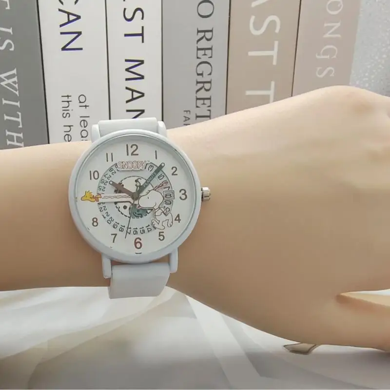 أنيمي Kawaii سنوبي كوارتز ساعة دائرية عالية الجودة الجلد يشعر سيليكون ساعة قابل للتعديل ساعة السيدات ساعة المعصم هدية #6