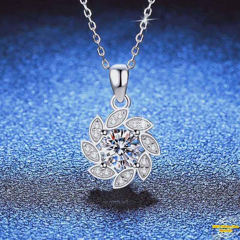 

1.0ct Moissanite S925 Silver Necklet Pendant for Women Plated Platinum Lucky Whirling Flower Charm Necklace Valentine's Day Gift