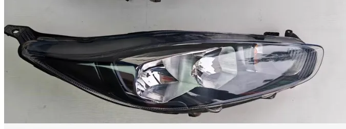 

Suitable for 13 Ford Fiesta Headlights