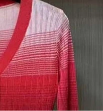 Zweiteiliger Damen-Anzug mit Farbverlauf, ärmelloses, schmal geschnittenes Strickkleid oder langärmelige, elegante Strickjacke