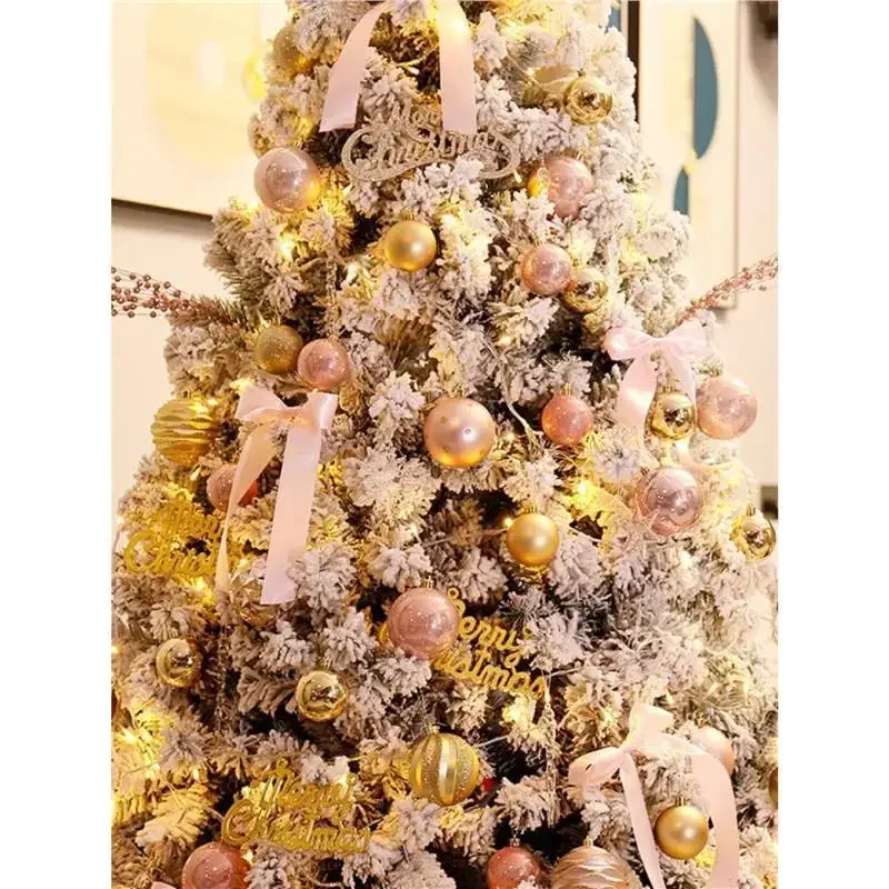 プレミアム北欧風クリスマスツリーパッケージ、厚雪ホテルショッピングモールクリスマスが美しい